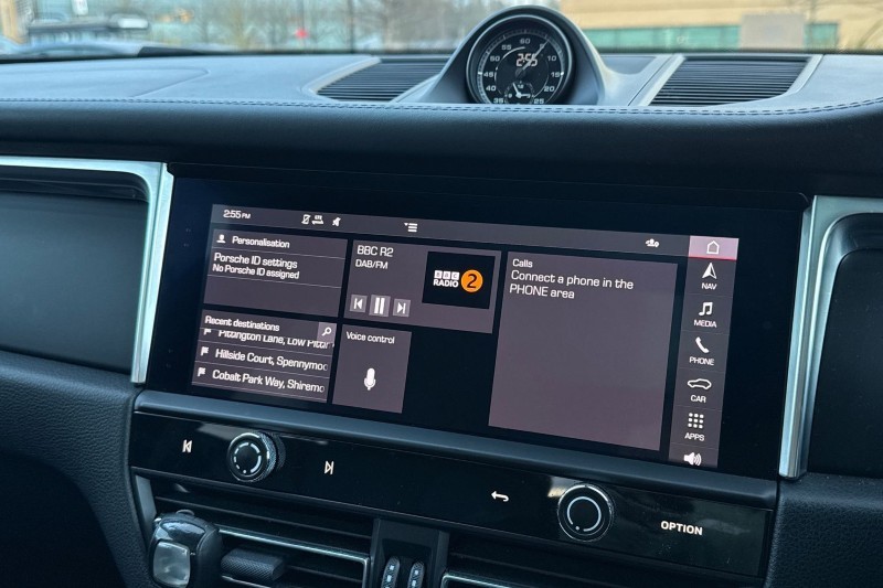 Used Porsche Macan 2023 for sale - 76984355: Photo 29