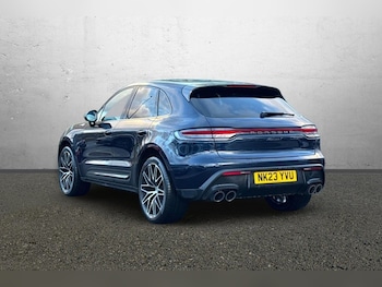 Used Porsche Macan 2023 for sale - 76984355: Photo