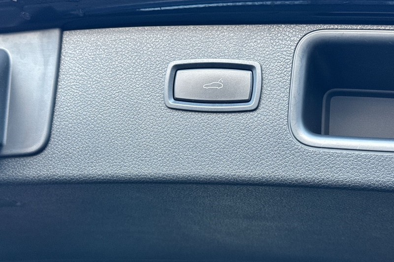 Used Porsche Macan 2023 for sale - 76984355: Photo 34