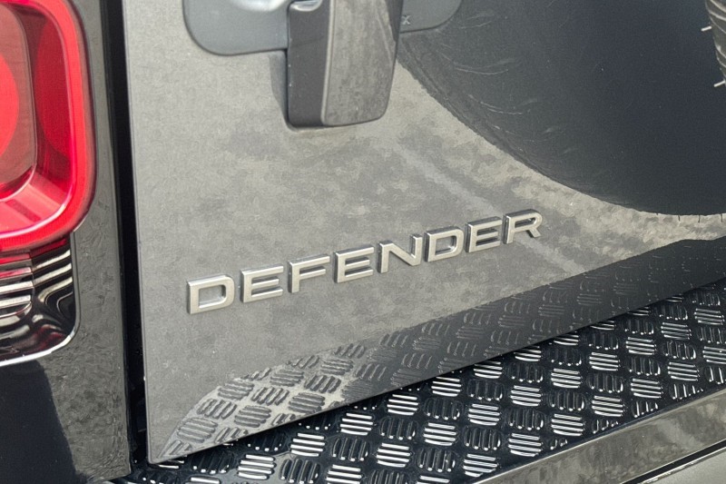 Used Land Rover Defender 2023 for sale - 76984293: Photo 39