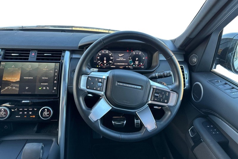 Used Land Rover Discovery 2023 for sale - 77113001: Photo 15