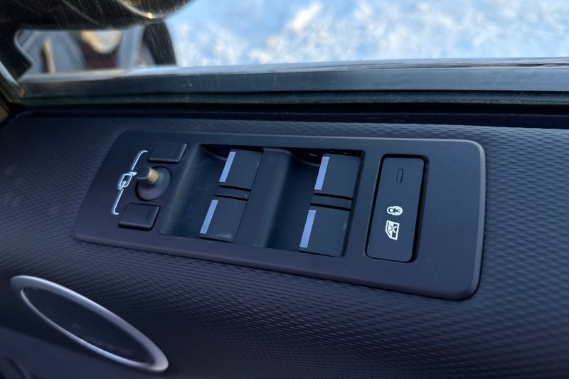 Used Land Rover Discovery 2023 for sale - 77113001: Photo 23