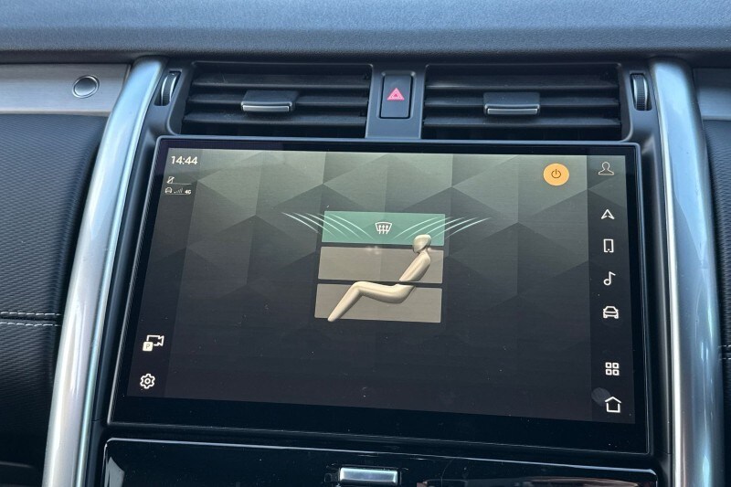 Used Land Rover Discovery 2023 for sale - 77113001: Photo 31