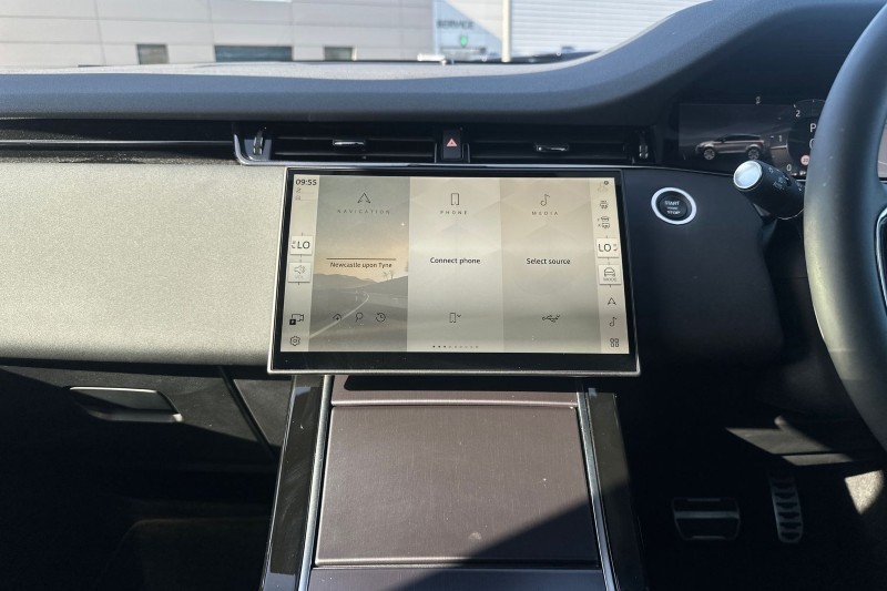 Used Land Rover Range Rover Evoque 2025 for sale - 76984353: Photo 14