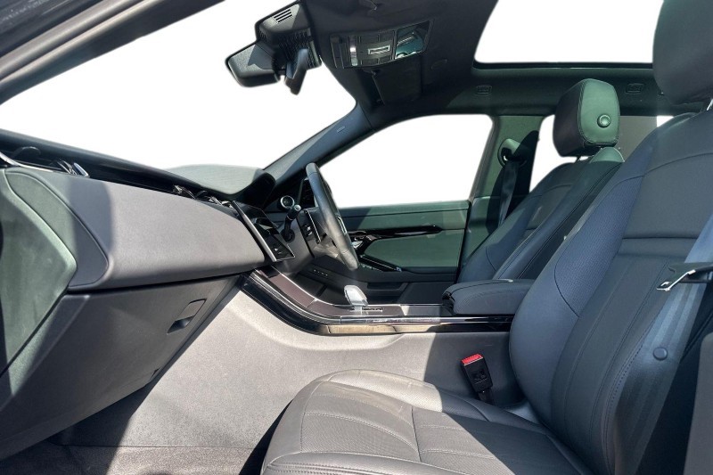 Used Land Rover Range Rover Evoque 2025 for sale - 76984353: Photo 3