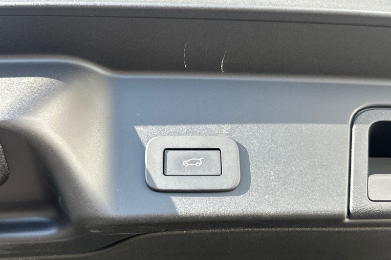 Used Land Rover Range Rover Evoque 2025 for sale - 76984353: Photo 38