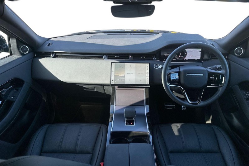 Used Land Rover Range Rover Evoque 2025 for sale - 76984353: Photo 9