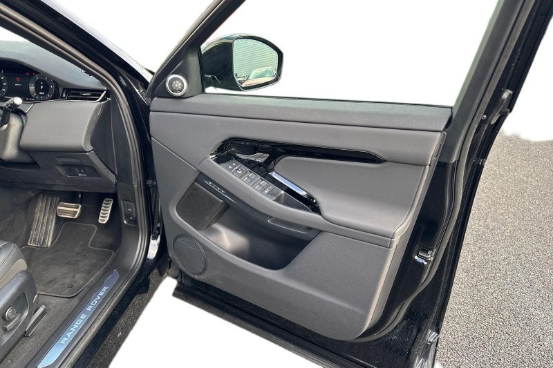 Used Land Rover Range Rover Evoque 2024 for sale - 77261771: Photo 21