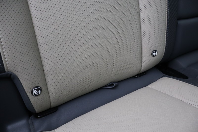 Used Land Rover Defender 2023 for sale - 78108853: Photo 42