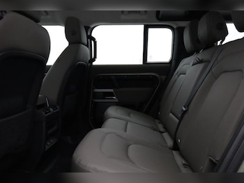 Used Land Rover Defender 2022 for sale - 78979573: Photo