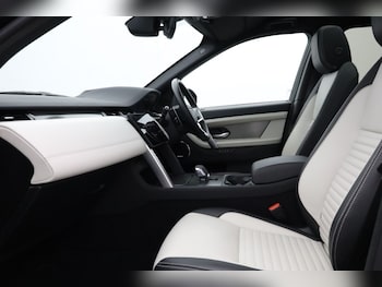 Used Land Rover Discovery Sport 2024 for sale - 78509572: Photo