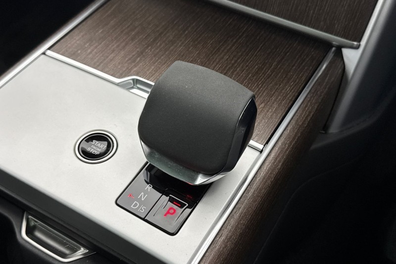 Used Land Rover Range Rover 2025 for sale - 77323552: Photo 13