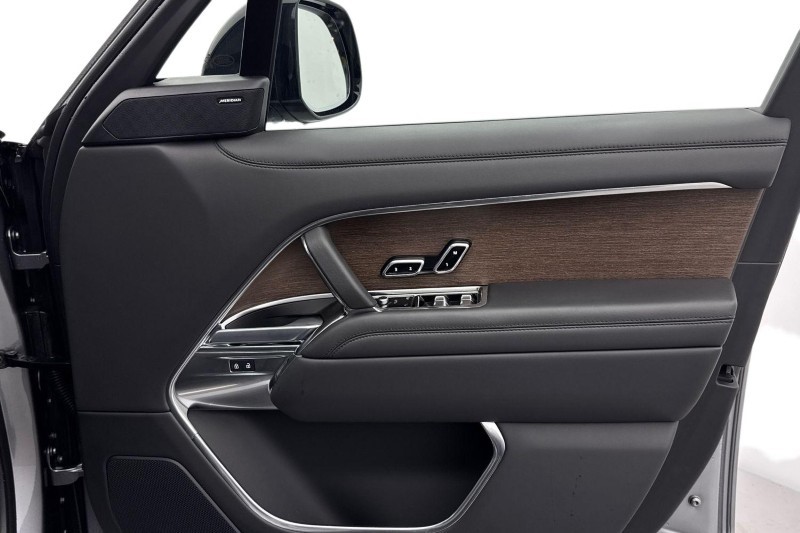 Used Land Rover Range Rover 2025 for sale - 77323552: Photo 22