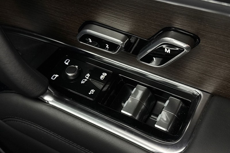 Used Land Rover Range Rover 2025 for sale - 77323552: Photo 23