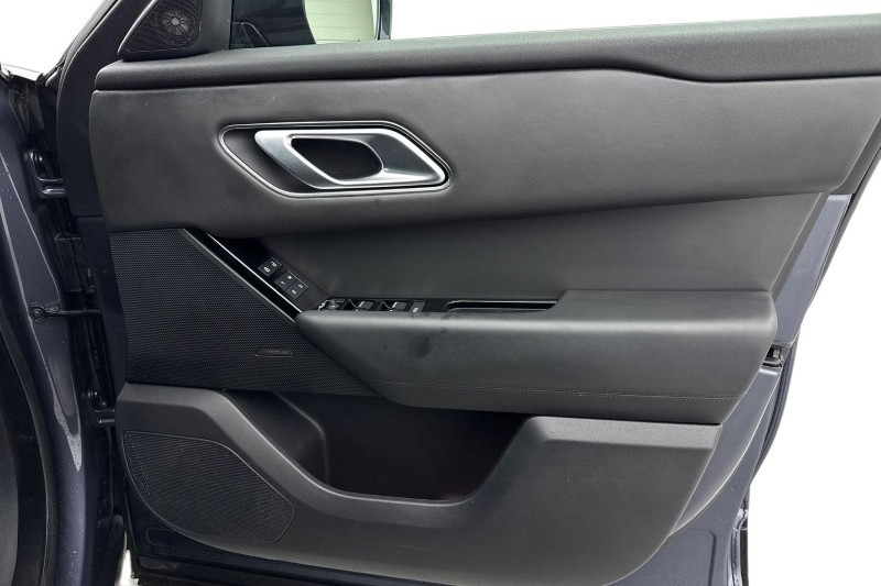 Used Land Rover Range Rover Velar 2024 for sale - 77420529: Photo 22