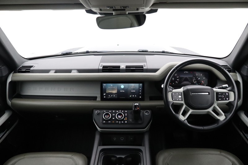 Used Land Rover Defender 2022 for sale - 78165903: Photo 10