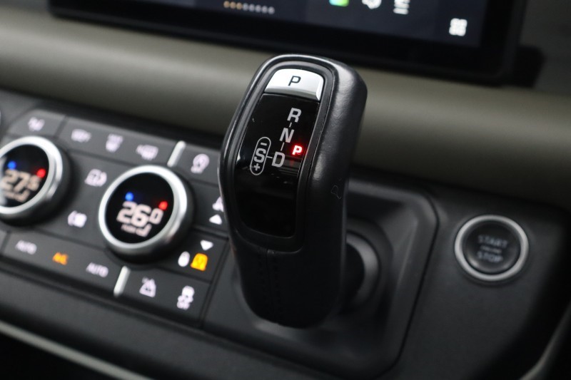 Used Land Rover Defender 2022 for sale - 78165903: Photo 15