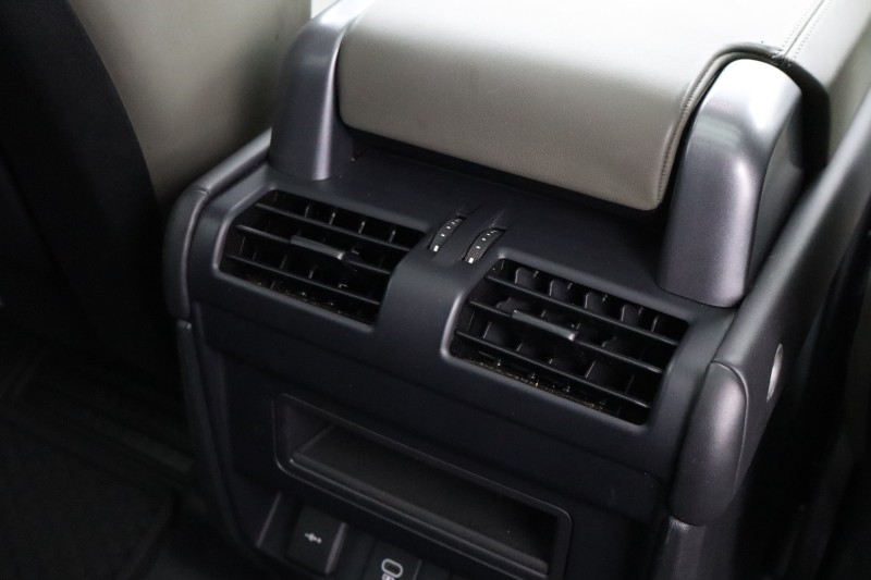 Used Land Rover Defender 2022 for sale - 78165903: Photo 20