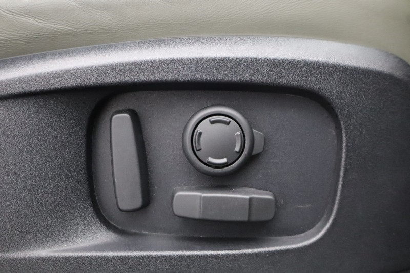 Used Land Rover Defender 2022 for sale - 78165903: Photo 31