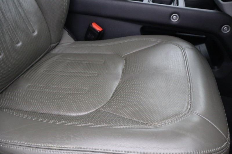 Used Land Rover Defender 2022 for sale - 78165903: Photo 32