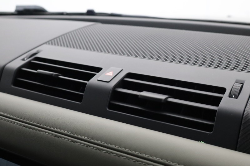 Used Land Rover Defender 2022 for sale - 78165903: Photo 42