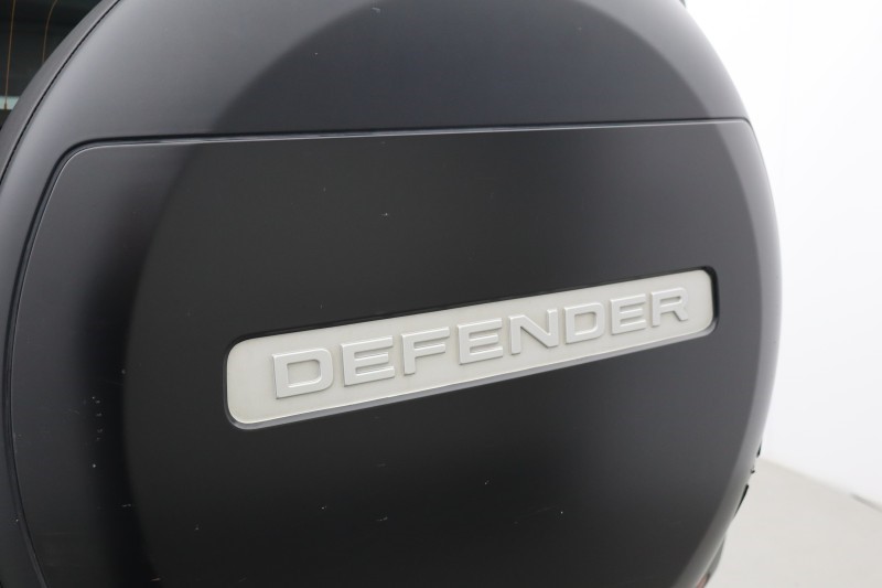 Used Land Rover Defender 2022 for sale - 78165903: Photo 54