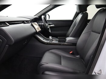 Used Land Rover Range Rover Velar 2024 for sale - 78270335: Photo