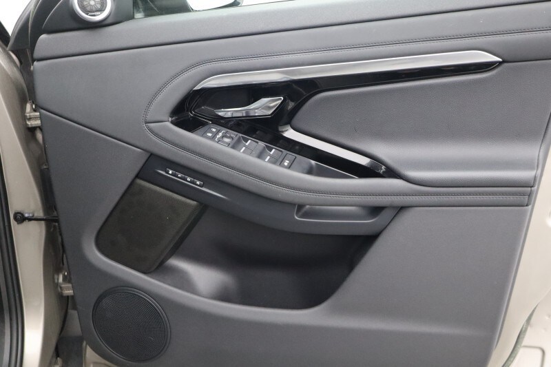Used Land Rover Range Rover Evoque 2023 for sale - 77844754: Photo 21