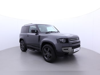 Used Land Rover Defender 2024 for sale - 78255102: Photo