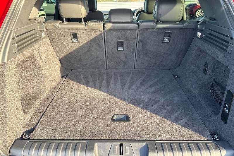 Used Land Rover Range Rover Sport 2024 for sale - 77137799: Photo 10