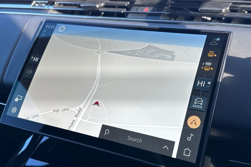 Used Land Rover Range Rover Sport 2024 for sale - 77137799: Photo 11