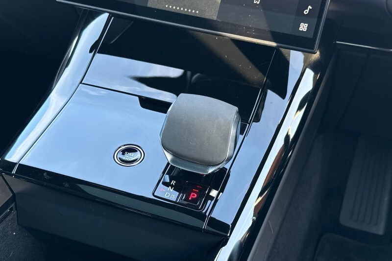 Used Land Rover Range Rover Sport 2024 for sale - 77137799: Photo 13