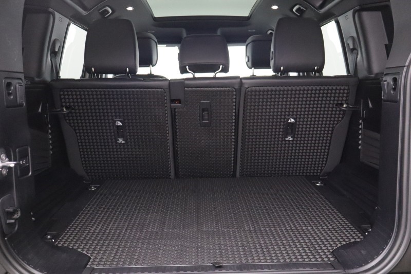 Used Land Rover Defender 2025 for sale - 78105829: Photo 11