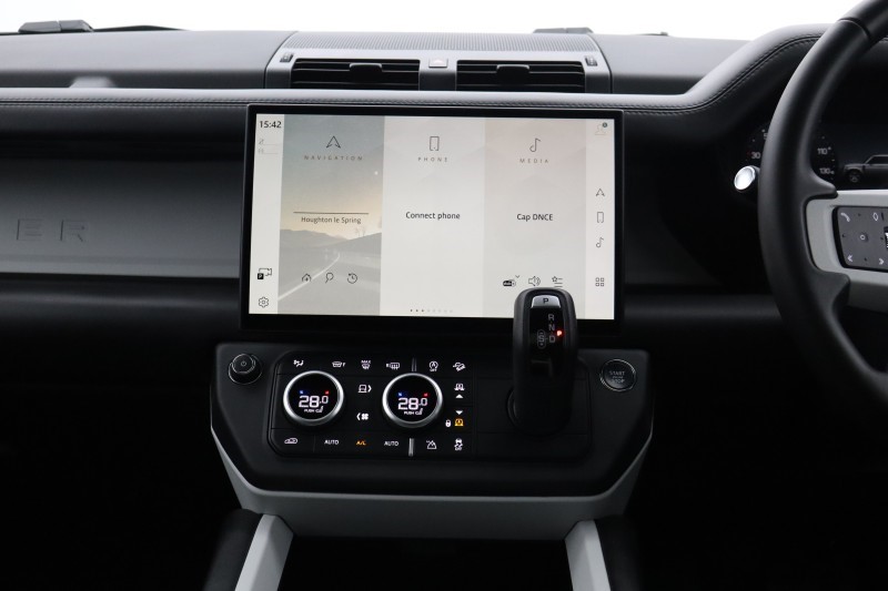 Used Land Rover Defender 2025 for sale - 78105829: Photo 16