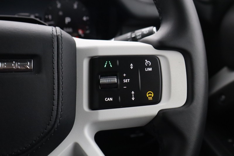 Used Land Rover Defender 2025 for sale - 78105829: Photo 34