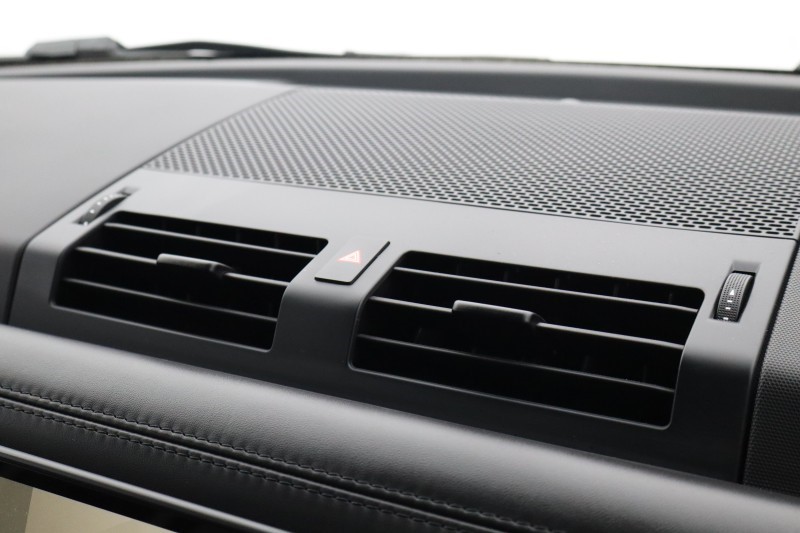 Used Land Rover Defender 2025 for sale - 78105829: Photo 41