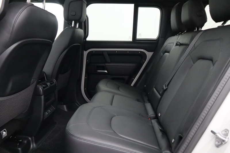 Used Land Rover Defender 2025 for sale - 78105829: Photo 5