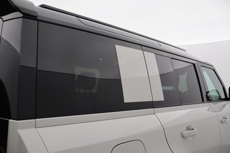 Used Land Rover Defender 2025 for sale - 78105829: Photo 59