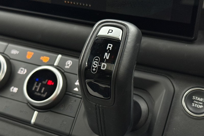 Used Land Rover Defender 2025 for sale - 77607116: Photo 14