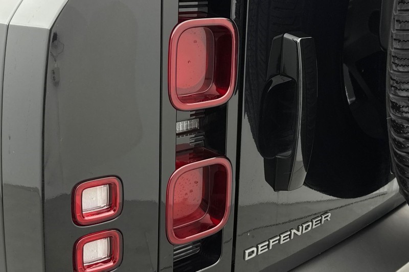 Used Land Rover Defender 2025 for sale - 77607116: Photo 20