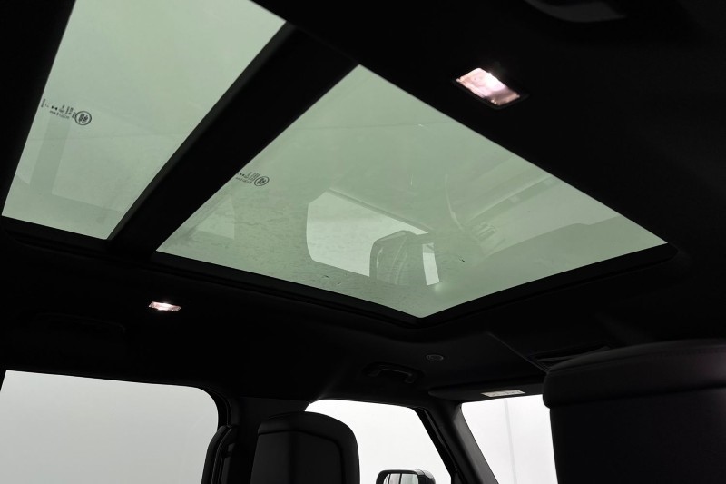 Used Land Rover Defender 2025 for sale - 77607116: Photo 22