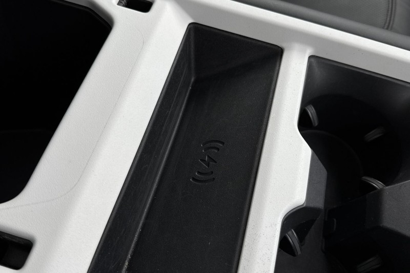 Used Land Rover Defender 2025 for sale - 77607116: Photo 35