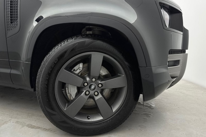 Used Land Rover Defender 2025 for sale - 77607116: Photo 40