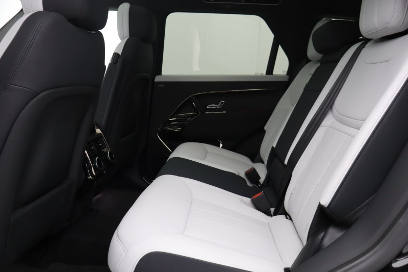 Used Land Rover Range Rover Sport 2023 for sale - 78199106: Photo 5