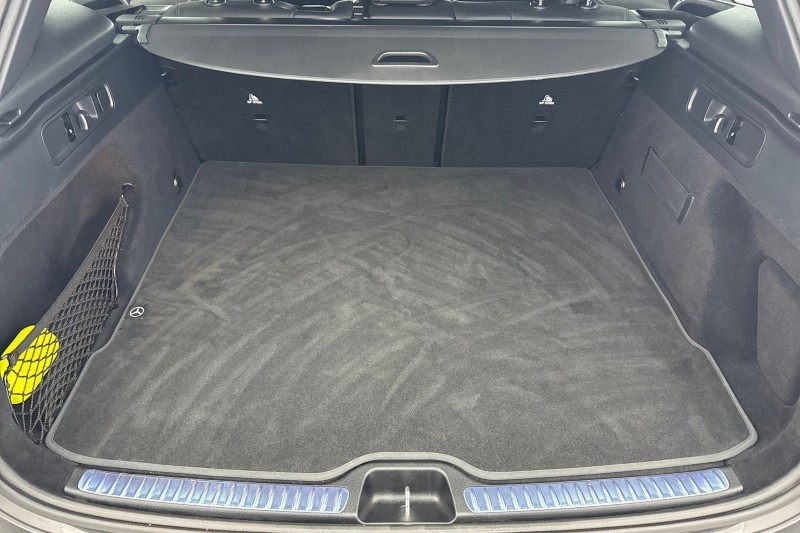 Used Mercedes-Benz GLC 2023 for sale - 77261789: Photo 10