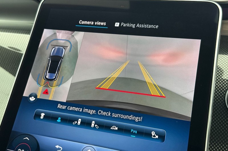 Used Mercedes-Benz GLC 2023 for sale - 77261789: Photo 12