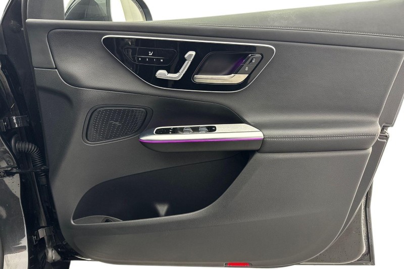 Used Mercedes-Benz GLC 2023 for sale - 77261789: Photo 21