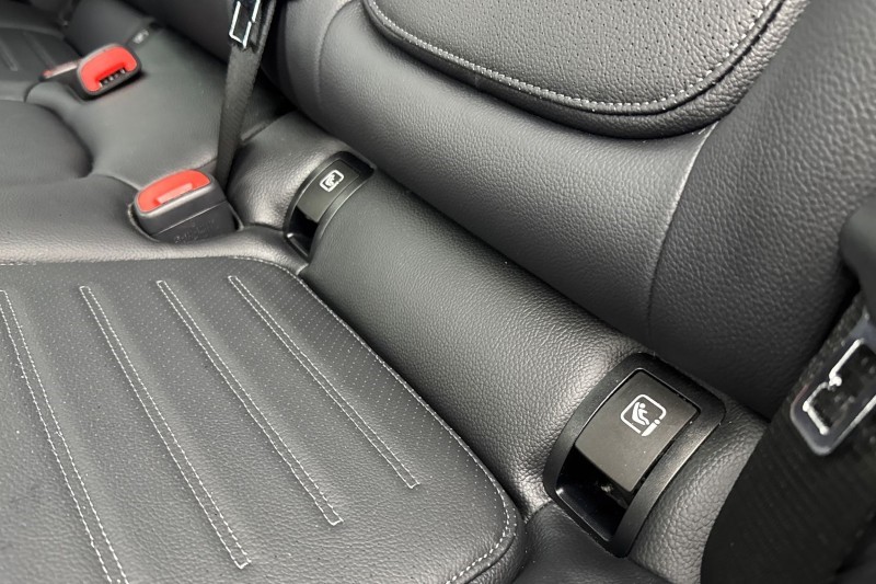 Used Mercedes-Benz GLC 2023 for sale - 77261789: Photo 34