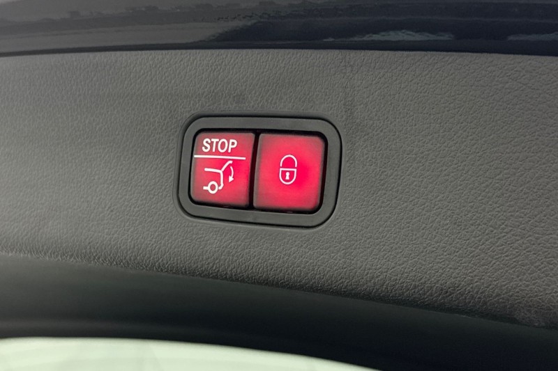 Used Mercedes-Benz GLC 2023 for sale - 77261789: Photo 36