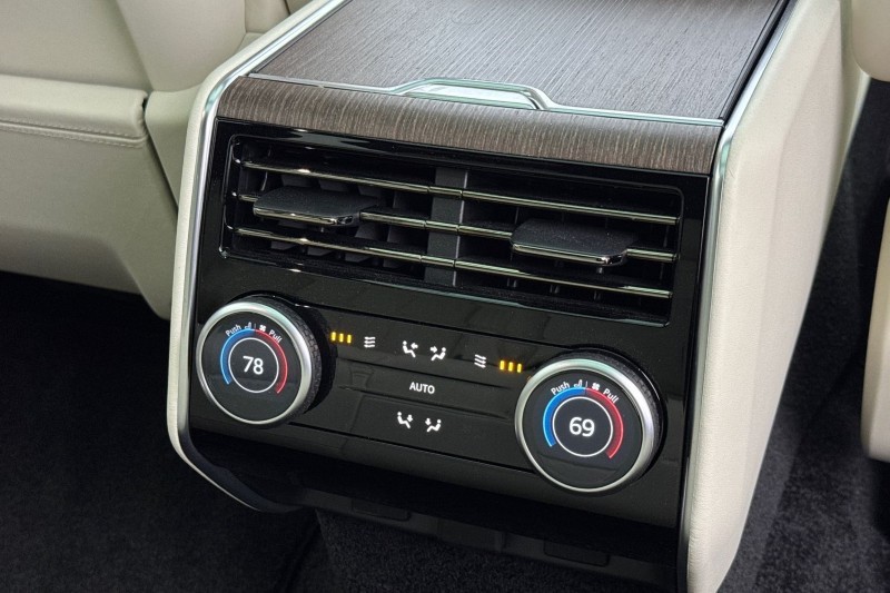 Used Land Rover Range Rover 2024 for sale - 77449959: Photo 18